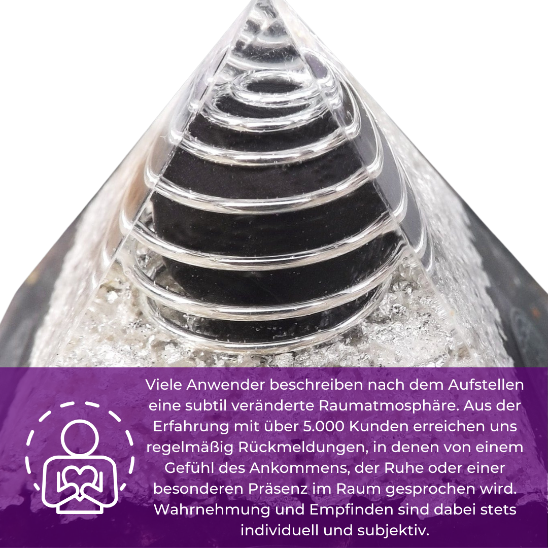 Edelschungit Pyramide - Stiller Wächter