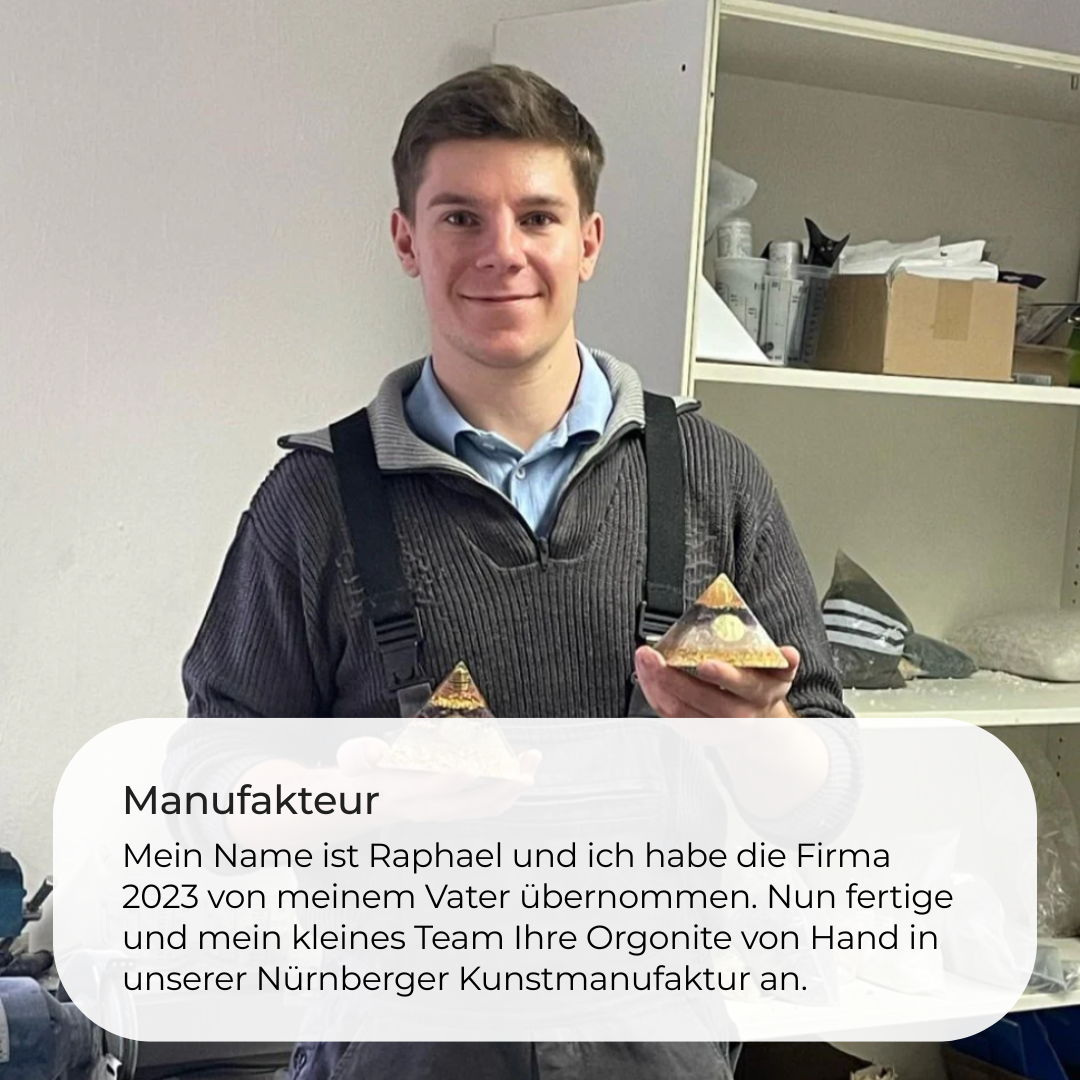 Edelschungit Pyramide - Stiller Wächter